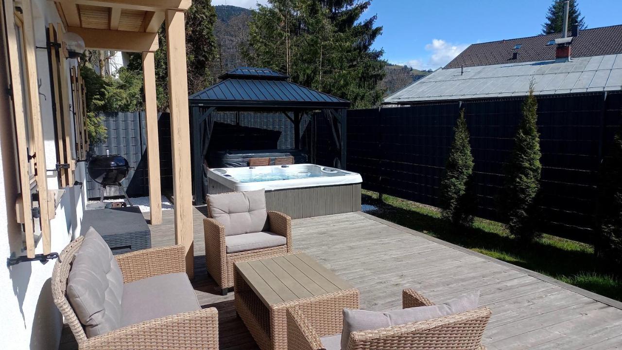Chalet Dacha Mit Finnischer Sauna เซลล์อัมเซ ภายนอก รูปภาพ